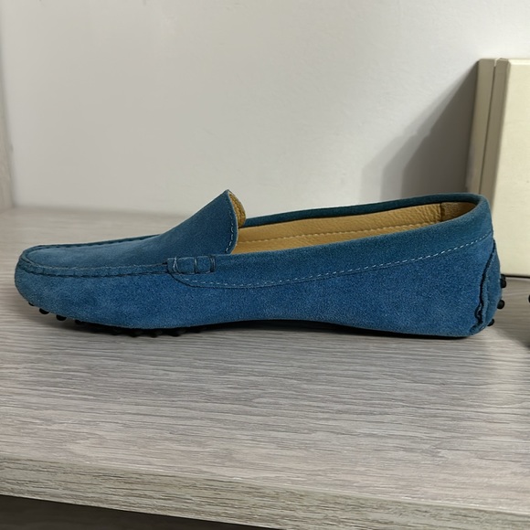 NIB M. Gemi Suede Driver Moccasin, Size 39.5 (9.5) - Picture 6 of 9